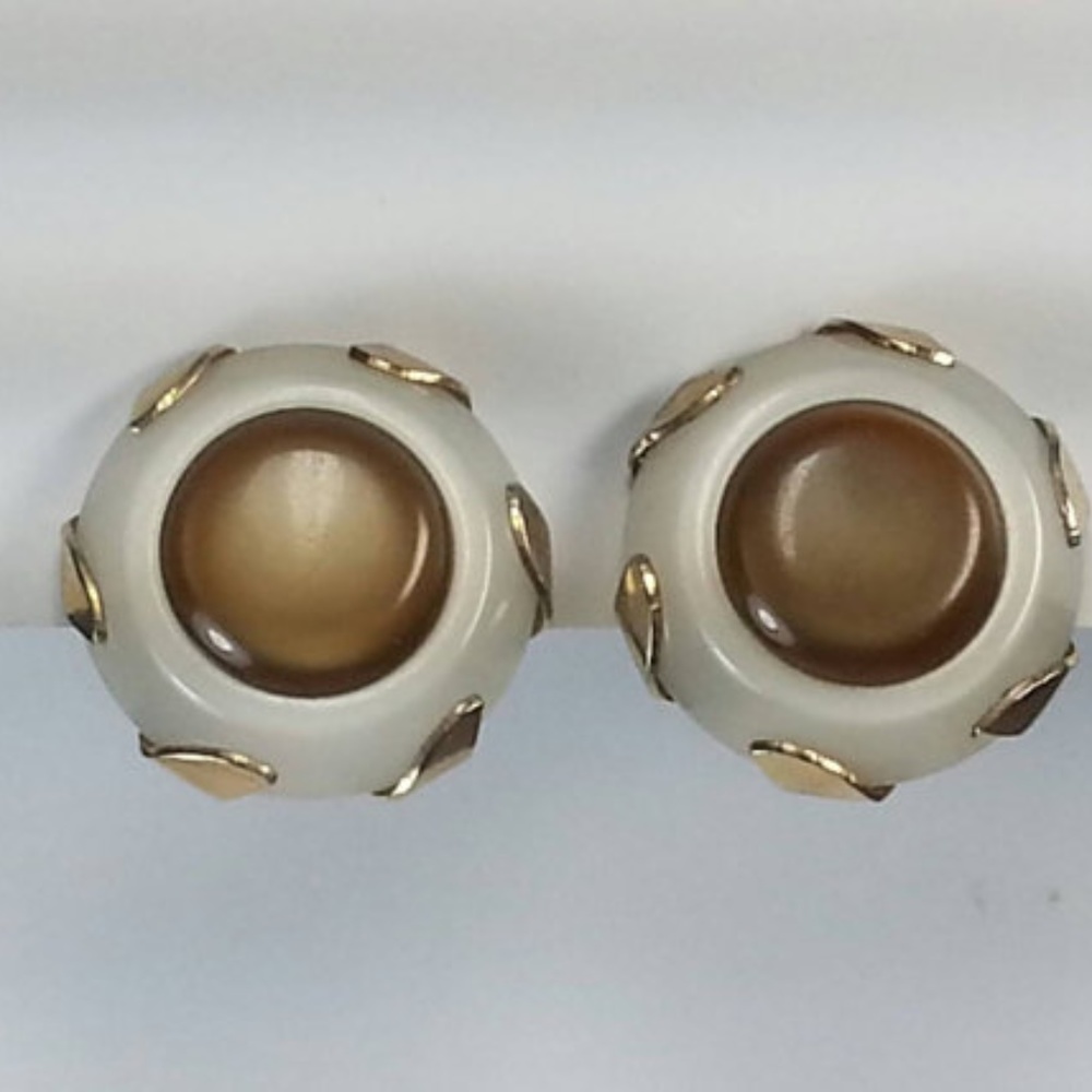 Translucent Brown White Plastic Button Earrings - image 3